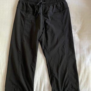 Lululemon capri pants
